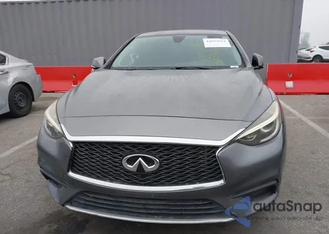 2018 Infiniti Qx30 Luxury from USA, damaged, VIN SJKCH5CP0JA060820